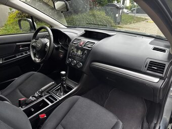 Subaru XV 2.0 D SUV 4x4 Kamera Výhřev Serviska Manuál 2014 - 11