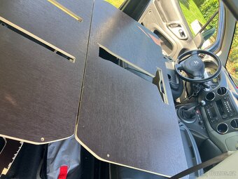 Spací vestavba Citroen Berlingo L1 - 11