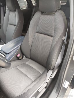 Mazda CX-30 Comfort plus 2,0 132 kw-Top stav-Prodáno - 11
