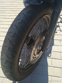 Triumph Bonneville SE Café racer - 11