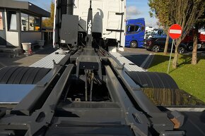 Volvo FH540 6x4 - hákový nosič kontejnerů - 11