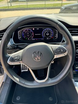VW Passat - 11