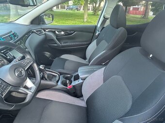 NISSAN QASHQAI N-CONNECTA 3/2020 ČR 1maj 23.700km - 11