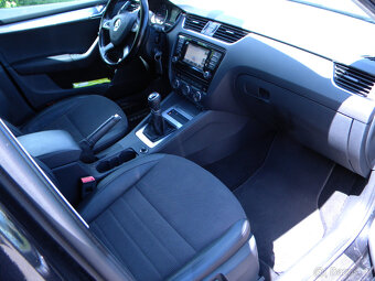 Octavia 2,0 TDI KOMBI, 110 KW, XENONY, MODEL 2014 - 11