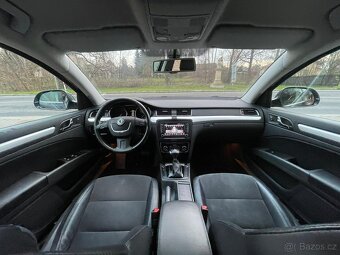 Škoda Superb 4x4 SERVIS KŮŽE DSG TOP STAV - 11