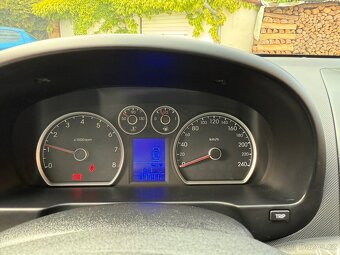 Hyundai i30 1.6. 92,7kw 2011 - 11