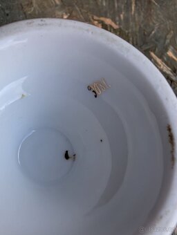 Starožitný porcelánový pohárek, růže. - 11