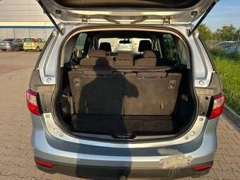 Mazda 5. 1,6 nafta. 7 mistna - 11