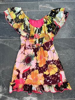 50 kusů balík oblečení - 11