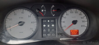 Renault Kangoo 1.2 16V, najeto 165 tisíc, 5 místné, rok 2004 - 11