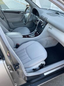Mercedes-benz W203 C220  110kw 5q automat - 11