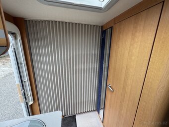 Knaus Sport 500 ~ Palandy - 11