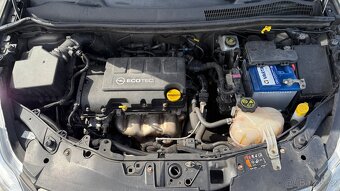 Opel Corsa 1.2 - 11