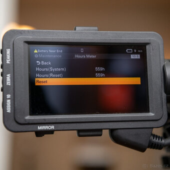 Profesionální videokamera Sony PXWFX9V FX9 – černá - 11
