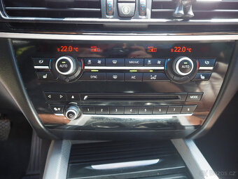 BMW X5 M50d PANORAMA - 11