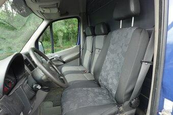 VW CRAFTER L2H2 2.0TDI KLIMA - 11