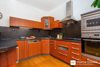 Rodinný dům 5+kk na skvělé adrese – Bořanovice - Líbeznice n - 11