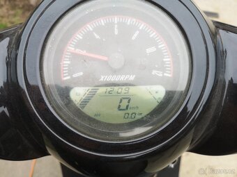 Skútr Explorer 50ccm 4T, nový, nepřihlásitelný - 11