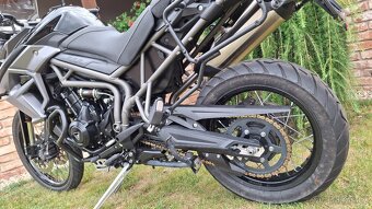 TRIUMPH TIGER 800 XCX - 11