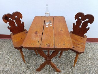 Selský jídelní set, stůl, 2 židle, nábytek z masívu - 11