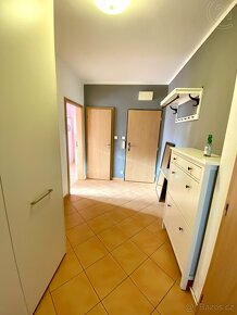 Pronájem bytu 3+kk 70m2, terasa 31 m2, ev.č. 01746103 - 11