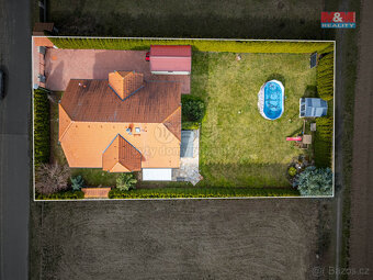 Prodej rodinného domu, 230 m², Křenice, ul. Okružní - 11