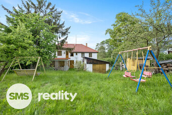 Samostatný rodinný dům, 9+2, pozemek 1352 m2, vodní nádrž Se - 11