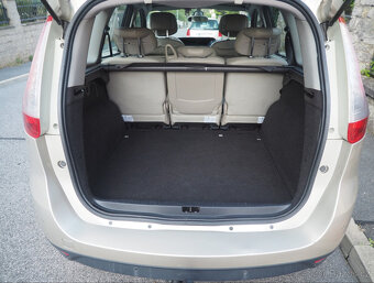 Renault Grand Scénic  1.9 dCi 96kW - 11