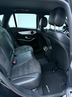 Mercedes GLC 250d 4Matic AMG - 11