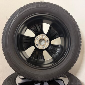 HONDA CR-V 5x114,3 R18 ET45+ZIMNÍ 225/60R18 7/6mm - 11