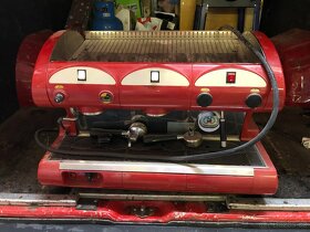 BAROVE VYBAVENI - 11