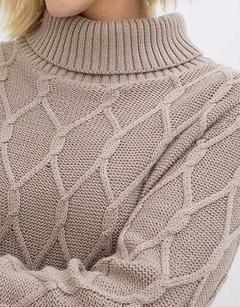 Dlouhý krásný svetr s rolákem 50/54 - 11