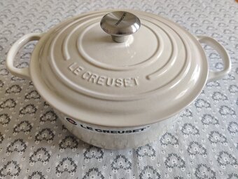 Litinový kastrol Le Creuset (Meringue) - 11