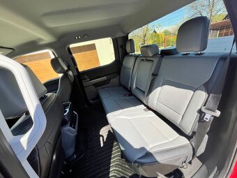 Predám Ford F-150 F150 Lightning 2024 - 11