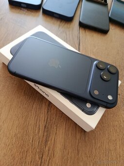Apple iphone 17 Pro Max 256gb Modry - 11