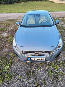 Volvo S60 - 11