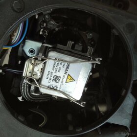 svetla xenonY vw sharan 7N  LED levy pravy 10- 751 752 - 11