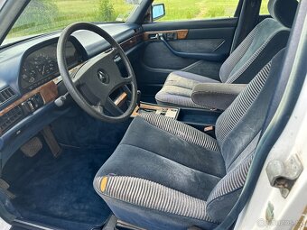 Mercedes Benz W126 260SE - 11