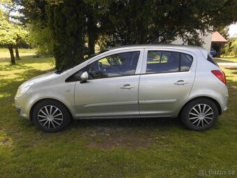 OPEL CORSA D rv2008-1.2b-stk do 2.2027-super vybava - 11