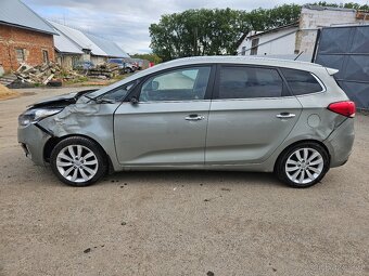 KIA Carens 1.7 CRDi 104kw EXCLUSIVE 2017 ČR - 11