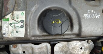 Peugeot 206+ 1.1 44kW benzín - 11