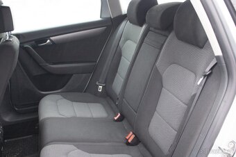 Volkswagen Passat Variant - 11