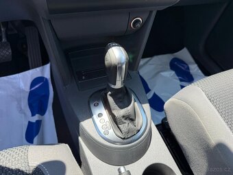►VW TOURAN 1,4 TSI  - 103 kW, NEZÁV. TOPENÍ, TAŽNÉ◄ - 11
