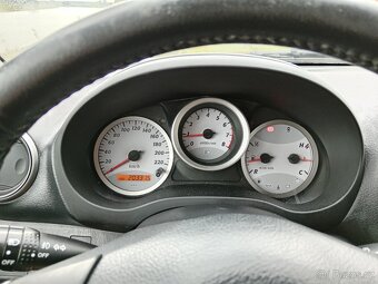 Toyota Rav4  2005 2l Vvti - 11
