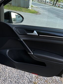 Volkswagen VW Golf 7 Combi 2.0 TDI 110kw 4motion Highline - 11