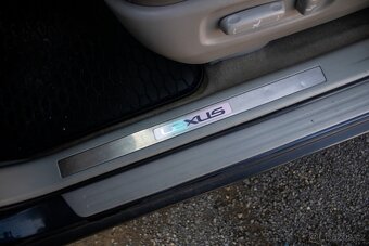 Lexus RX 400 H - 11