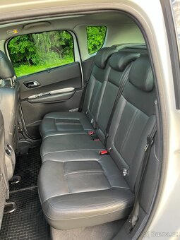 Peugeot 3008 1.6 HDI, automat, 2010 - 11