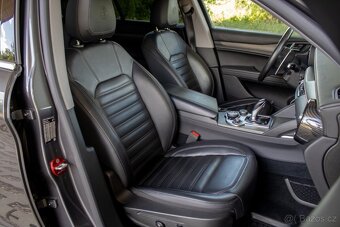 Alfa Romeo Stelvio 2.0T Q4 206kw A/T - 11