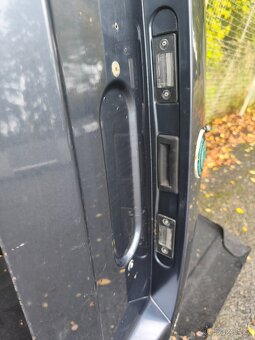 Skoda Fabia 2 combi facelift -  páté dveře, víko kufru - 11