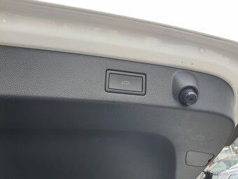 VW Arteon SB Elegance 2.0 TDI 147kW DSG - Zálohováno - 11